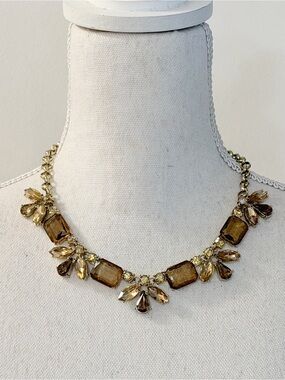 BANANA REPUBLIC Gold Tone Chain Amber Crystal Floral Burst Statement Necklace